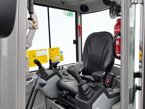 Μίνι εκσκαφέας με καμπίνα A/C 4T, Kubota Diesel, με περιστροφή στην μπούμα, πλαϊνούς μοχλούς χειρισμού και γραμμή σφύρας EB40C-PRO