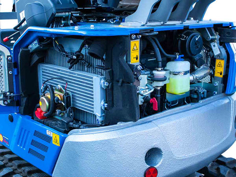 Μίνι τσαπάκι 2.4T, Kubota Diesel, με περιστροφή στην μπούμα, πτυσσόμενες ερπύστριες, πλαϊνούς μοχλούς χειρισμού και γραμμή σφύρας EB24-PRO