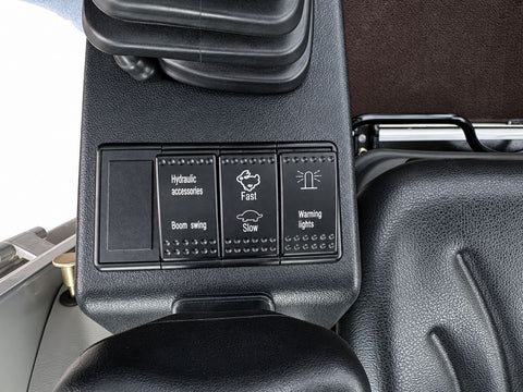 Μίνι εκσκαφέας με καμπίνα A/C 4T, Kubota Diesel, με περιστροφή στην μπούμα, πλαϊνούς μοχλούς χειρισμού και γραμμή σφύρας EB40C-PRO