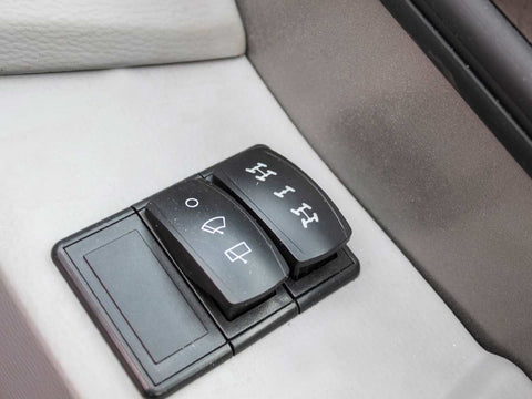 Τηλεσκοπικό ανυψωτικό περονοφόρο 4×4 4WD| Μέγιστη ανύψωση 4m| Ικανότητα φόρτωσης έως 1.4Τ| Υδροστατικό σαζμάν με επιλογή διεύθυνσης τύπου κάβουρα T13.4 Perkins